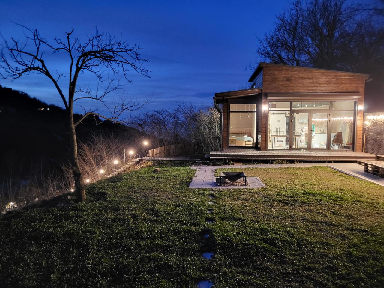 Country House ночью